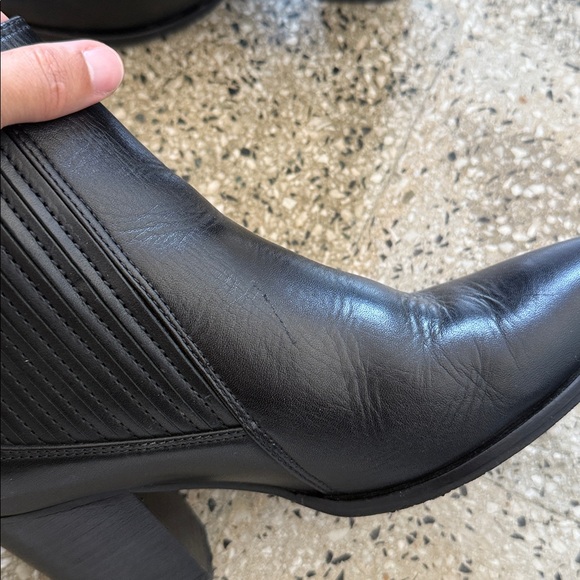 West Lo Clarks Black Leather Ankle Booties - Picture 3 of 5